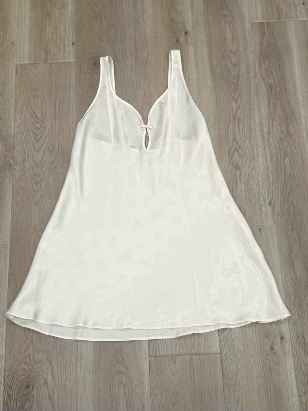 Morgan Taylor Ivory Satin Slip Chemise with Keyhole Bow